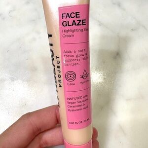 INNBEAUTY Project Face Glaze